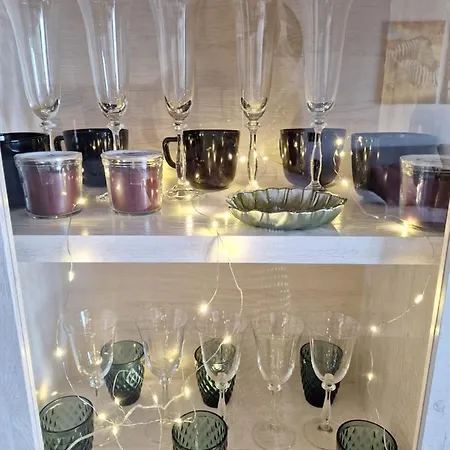 Yuli Apartman