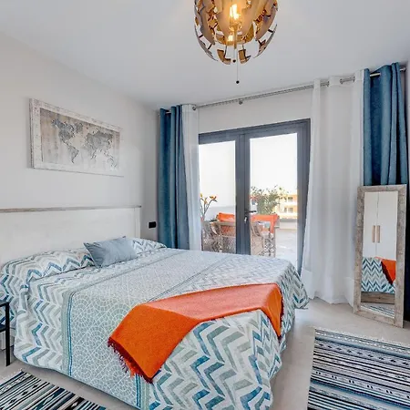 Yuli Puerto de la Cruz (Tenerife)