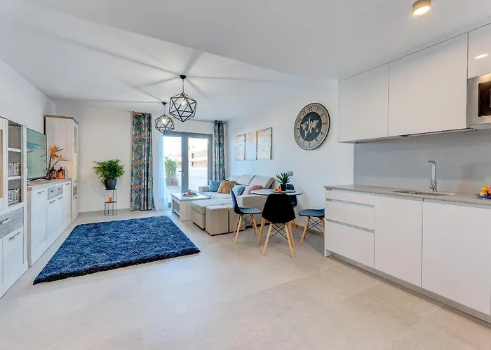 Yuli Puerto de la Cruz (Tenerife)