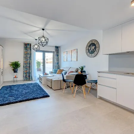 Yuli Puerto de la Cruz (Tenerife)